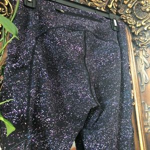 Lululemon fast and free leggings in rare galactic print. Size 10
